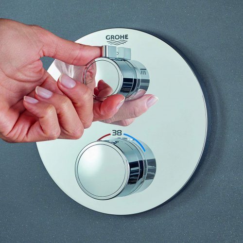 Купити Grohe Grohtherm Термостат для душа 24075000 у ванну, змішувач із доставкою в Києві vannaja.kiev.ua