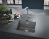 Купити надійний змішувач для кухні з висувним виливом Grohe Essence New 30270AL0 в Києві vannaja.kiev.ua