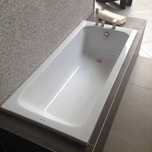 Ванна акриловая Duravit D-Code 150х75, белый (700095000000000) Купить Ванна акриловая Duravit D-Code 150х75, белый (700095000000000) в Киеве vannaja.kiev.ua