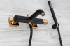 Змішувач для ванни та душу REA SALTO BLACK / ROSE GOLD чорний/рожеве золото настінний Купити Змішувач для ванни та душу REA SALTO BLACK / ROSE GOLD чорний/рожеве золото настінний в Києві vannaja.kiev.ua